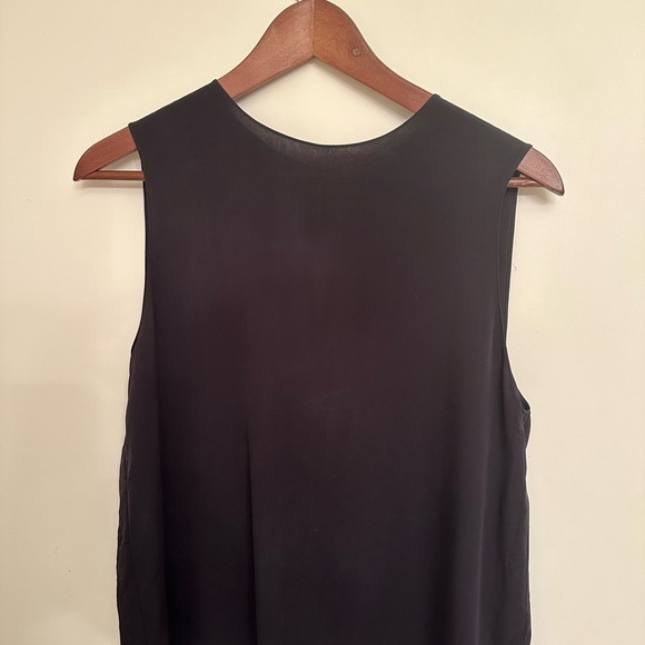 Aritzia Babaton Dylan Silk Tank - Picture 3 of 3